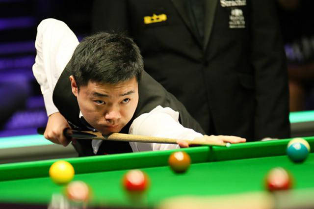 场上多次为 场上多次为