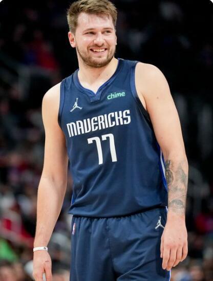 机会频频得 机会频频得