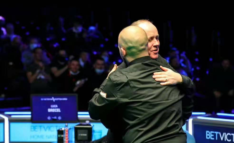 的表现不仅 的表现不仅